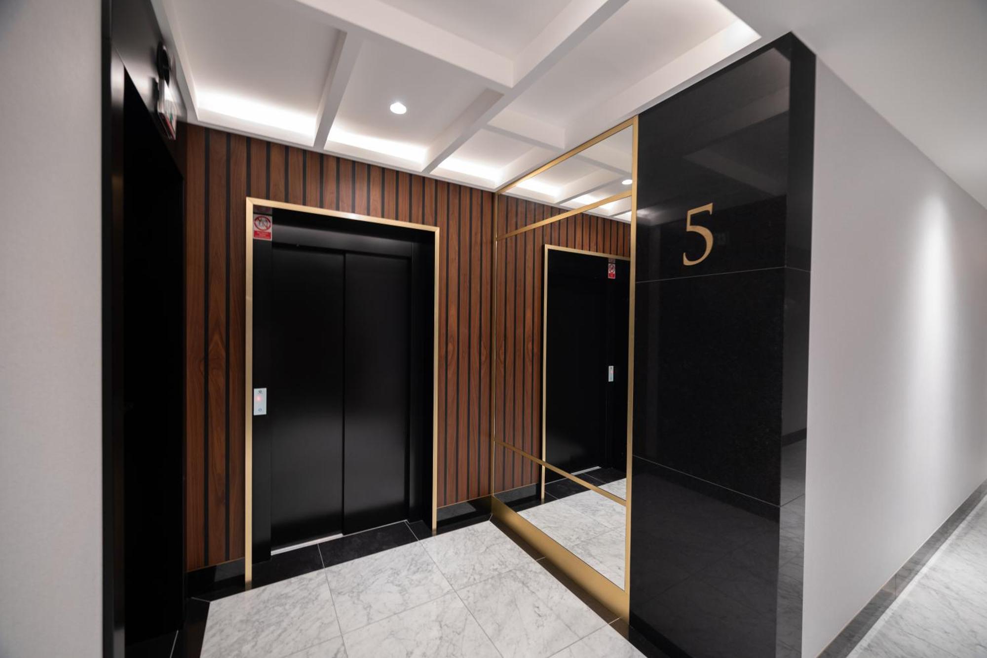 גדנסק Apartment Brabank Riverside Stara Stocznia Premium Sauna & Gym מראה חיצוני תמונה
